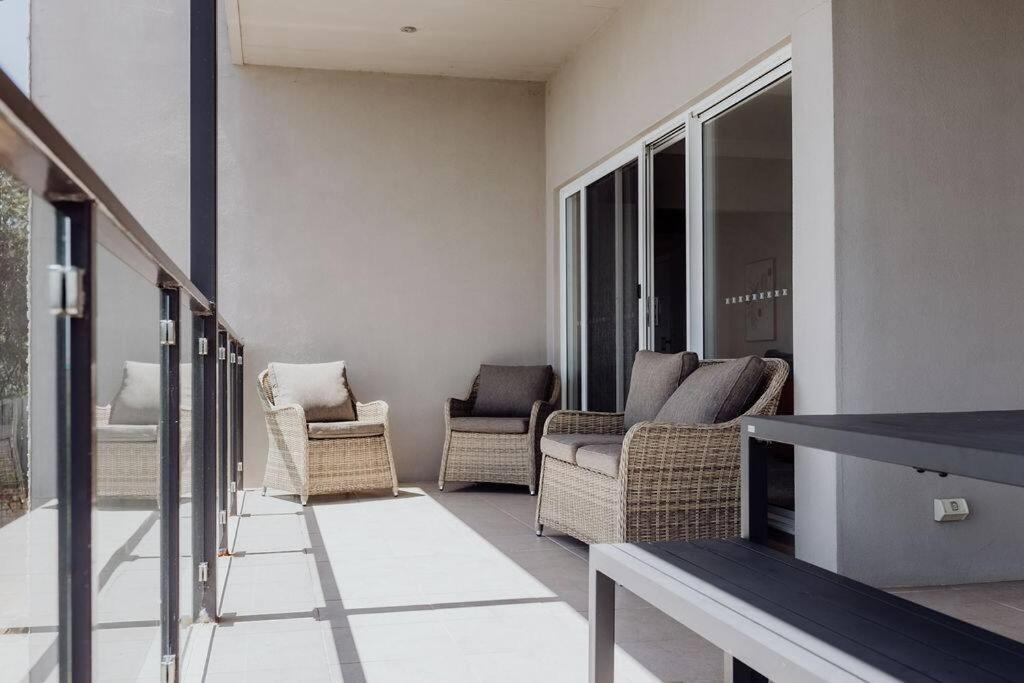 Apartment On James Bicheno Εξωτερικό φωτογραφία